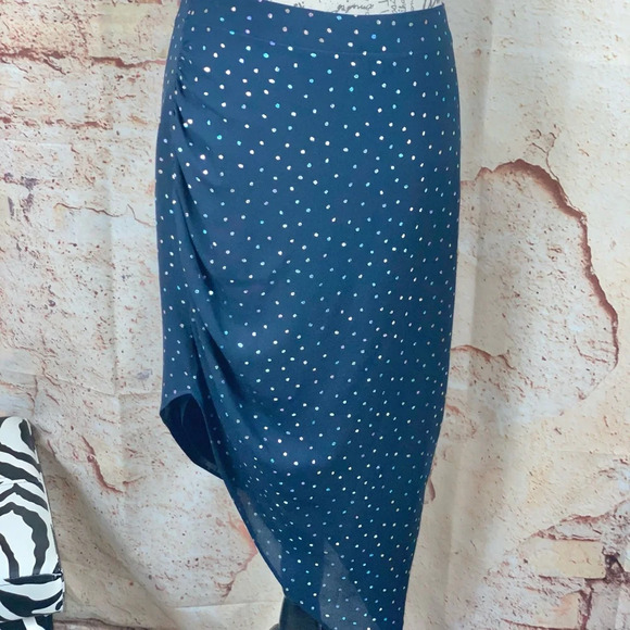 BCBGeneration NWT Navy Polka Dot Asymmetrical Skirt - Picture 7 of 12